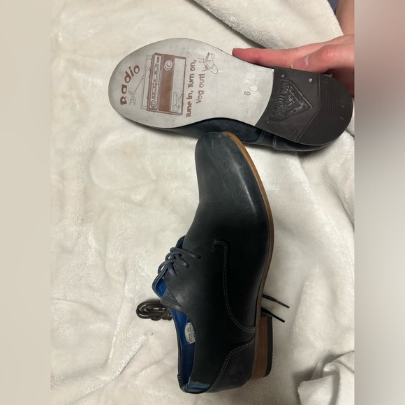 Size 6 John fluevogs - Picture 4 of 4